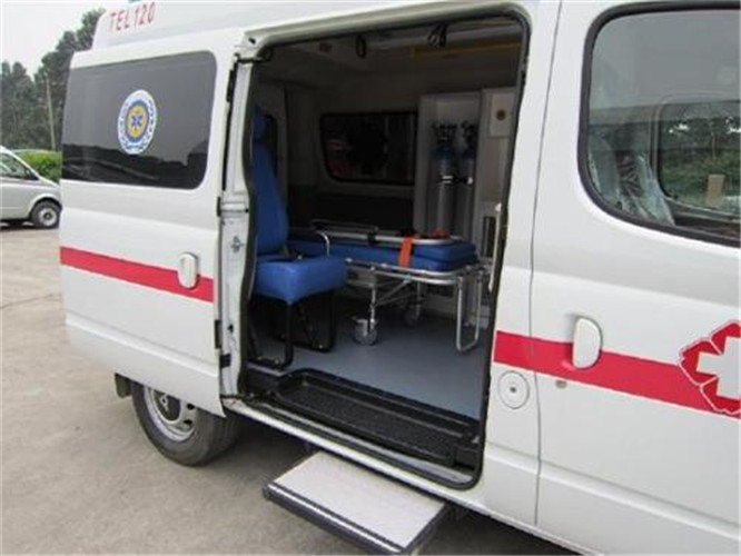 鼎城救护车出租服务案例7