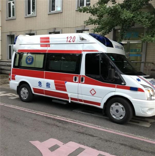 鼎城选择我们的救护车出租,开启安心转院之旅